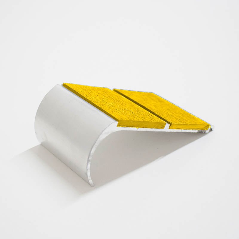 Marlings MR2 Yellow Stair Nosing - DCTUK