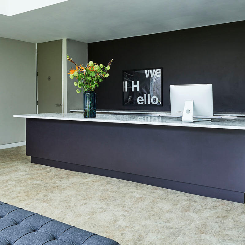 LG Advance Click Fossil 5240