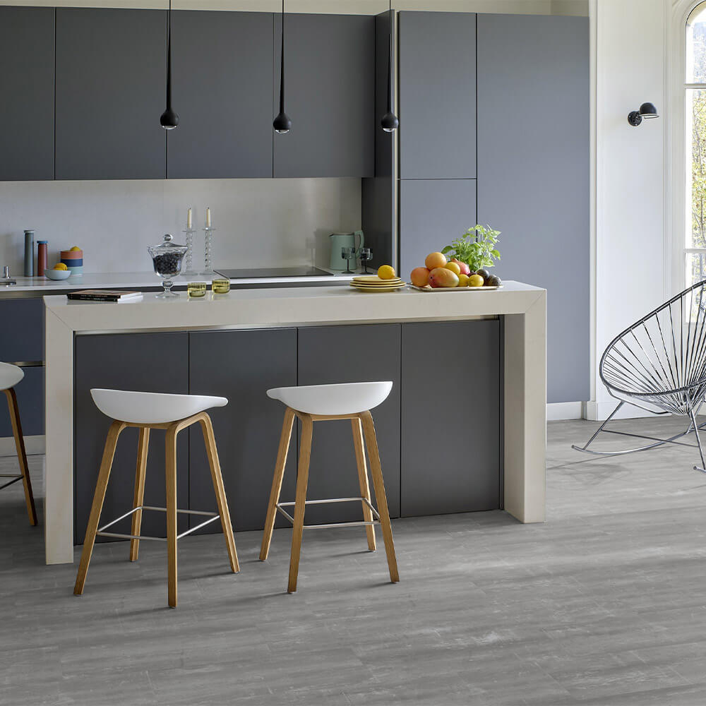 Tarkett Essence 30 Gluedown Scratched Cement Grey 260056010