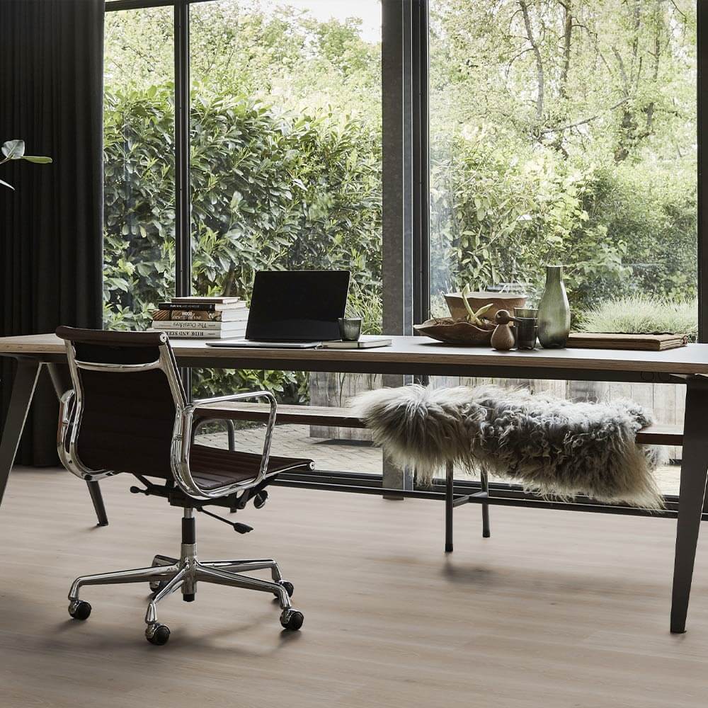 Tarkett Essence 30 Gluedown Tribe Oak Grey 260055008