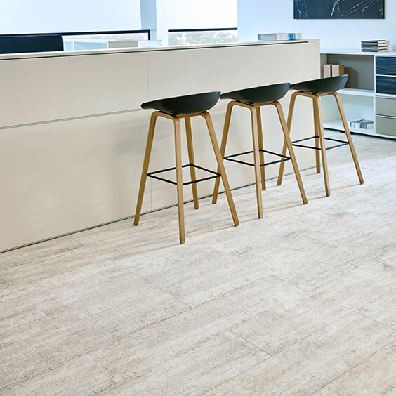 Nouveau Vintage Wood-effect carpet plank