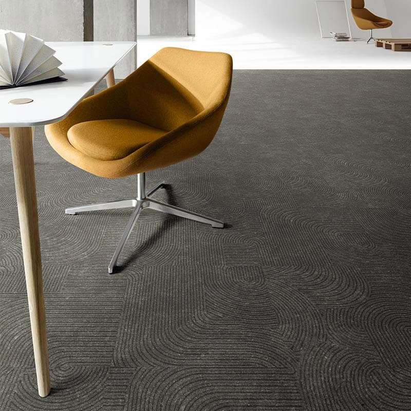 Interface luxury vinyl tiles - DCTUK