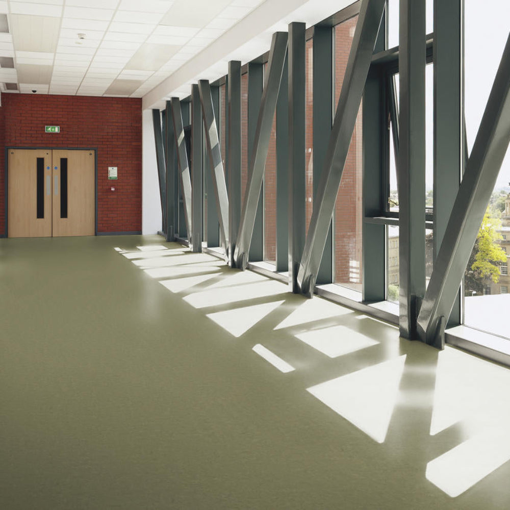 IN_Linoleum-Floors-Walls-Veneto-14172757-1805757-14898757-14881757-1863757_001