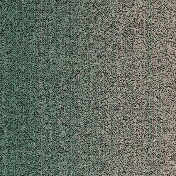 7915