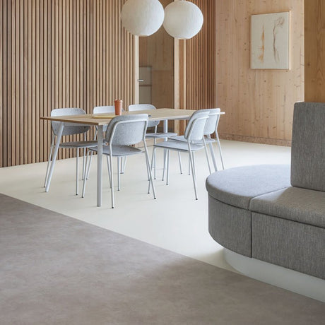 Forbo Eternal Material 13002 Silver Concrete Sheet Vinyl - DCTUK