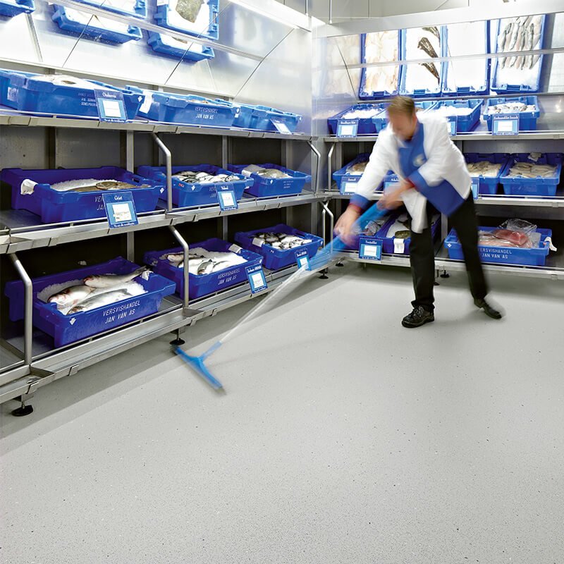 Forbo Safestep R11 Smoke 174032 Sheet Vinyl - DCTUK
