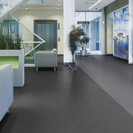 Forbo Surestep Star Concrete 176922 Sheet Vinyl - DCTUK