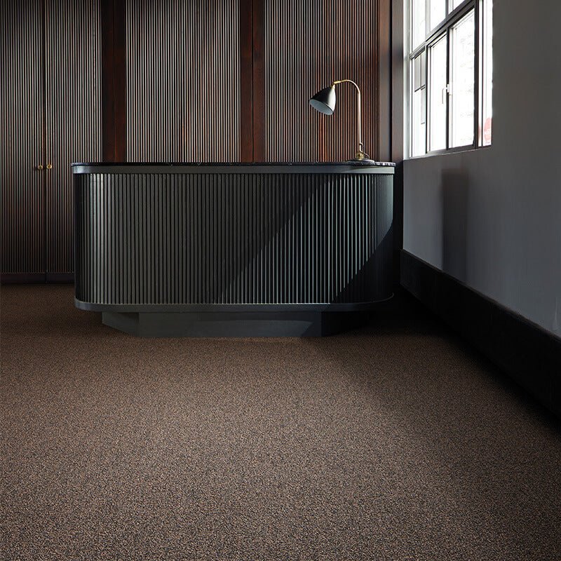 Interface Barricade Two Anthrazite Carpet Tiles - DCTUK