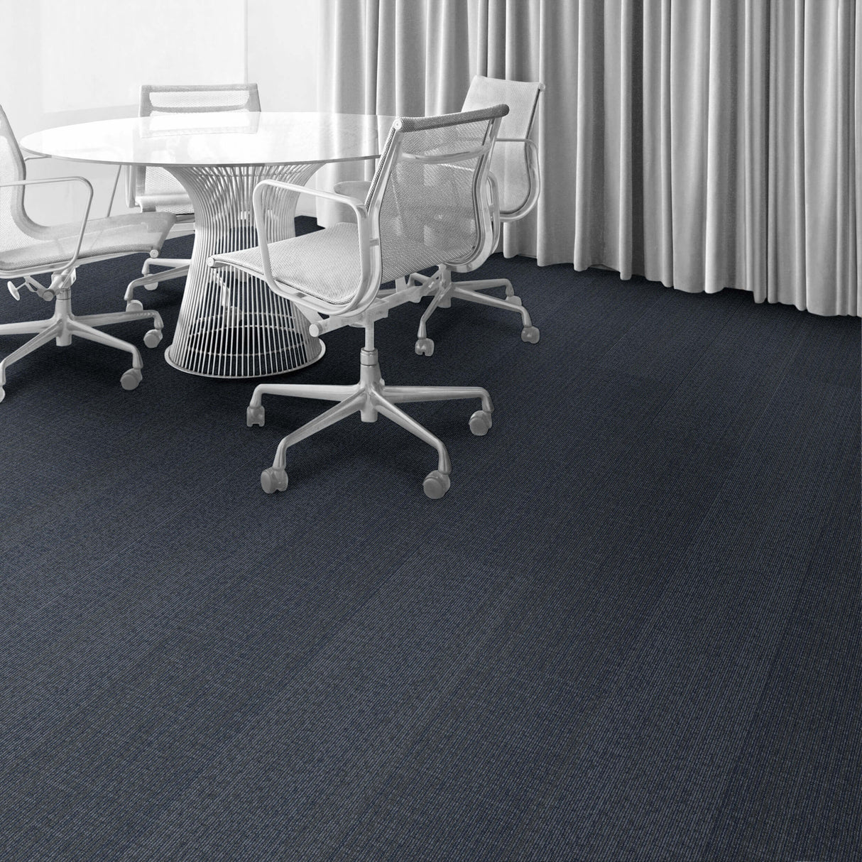 Interface Embodied Beauty - Shishu Stitch Ash 9553004 Carpet Planks - DCTUK