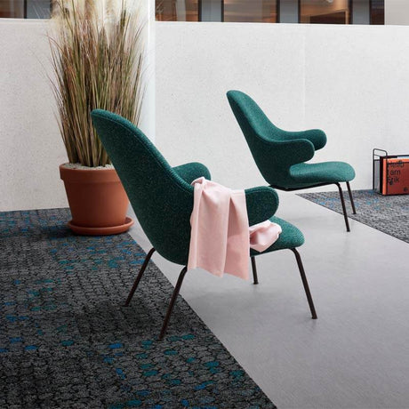 Interface NY - LON Streets Mercer Street Black Circle Carpet Tiles - DCTUK