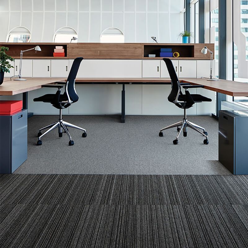 Interface Output Loop Azure Carpet Tiles - DCTUK