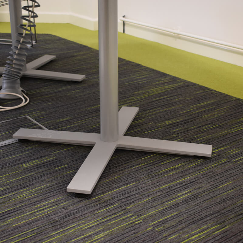 Paragon Strobe Blaze Carpet Tiles - DCTUK