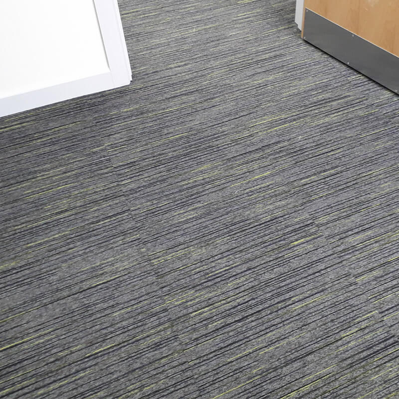 Paragon Strobe Blaze Carpet Tiles - DCTUK