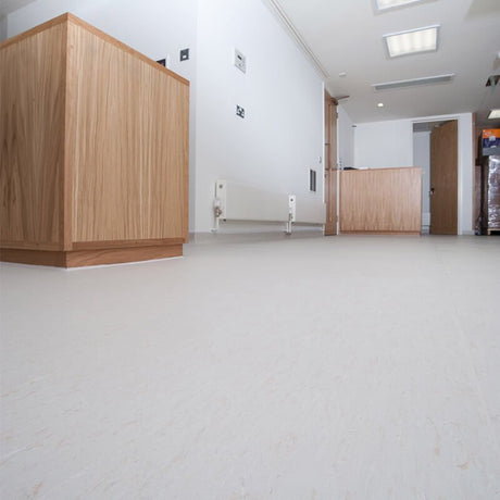 Polyflor 2000 PUR Blossom 8900 Sheet Vinyl - DCTUK